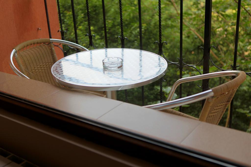 Lucky Hotel Veliko Tarnovo Chambre photo