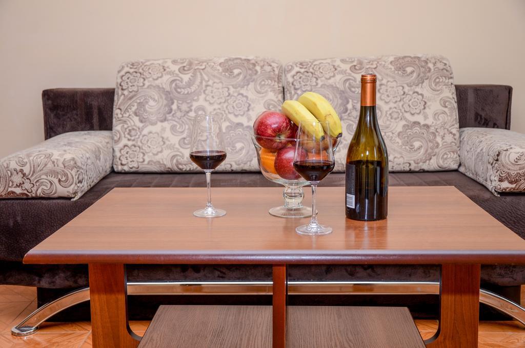 Lucky Hotel Veliko Tarnovo Extérieur photo