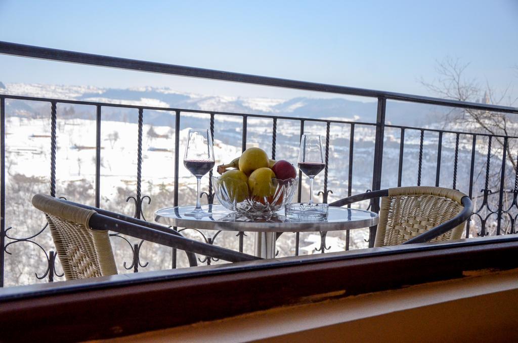 Lucky Hotel Veliko Tarnovo Extérieur photo