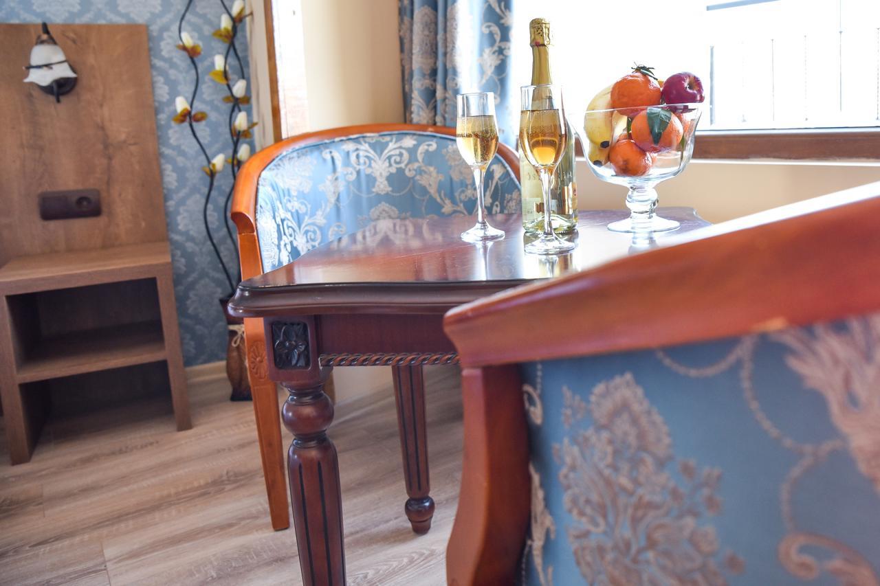 Lucky Hotel Veliko Tarnovo Extérieur photo
