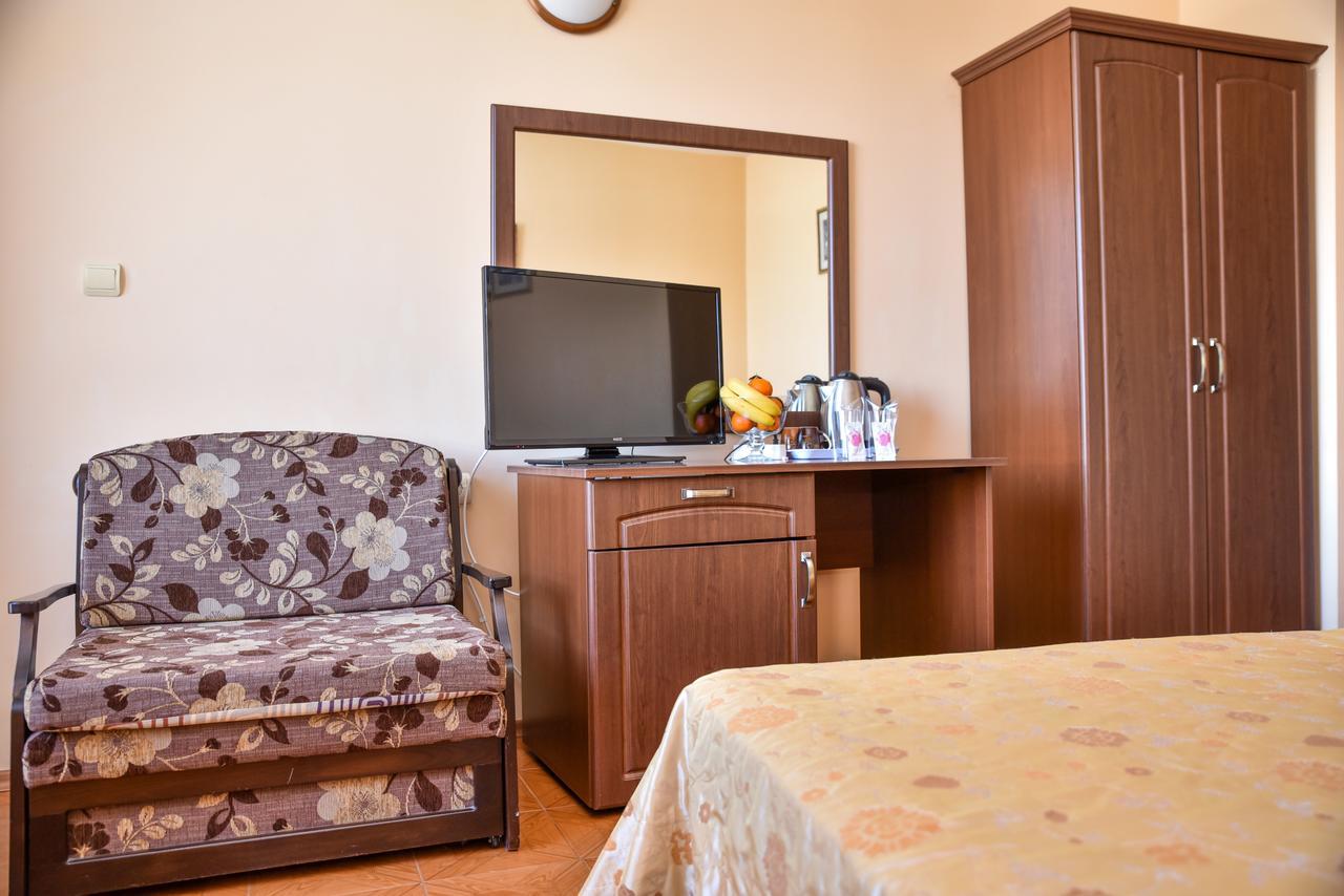Lucky Hotel Veliko Tarnovo Extérieur photo