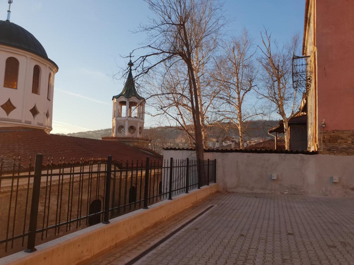 Lucky Hotel Veliko Tarnovo Extérieur photo
